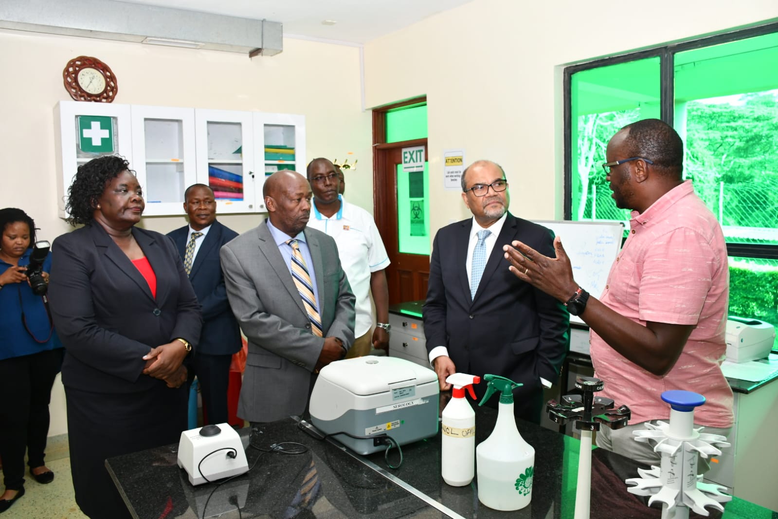 PS Shaukat Calls for Demand-Driven Research and Stronger Science Communication During Visit to KIPRE